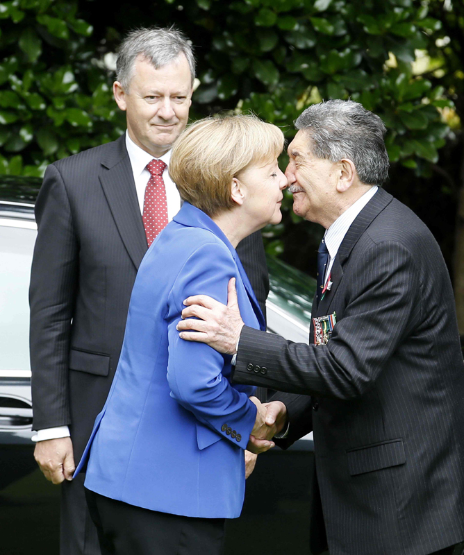 Traditional Maori welcome greets dignitaries