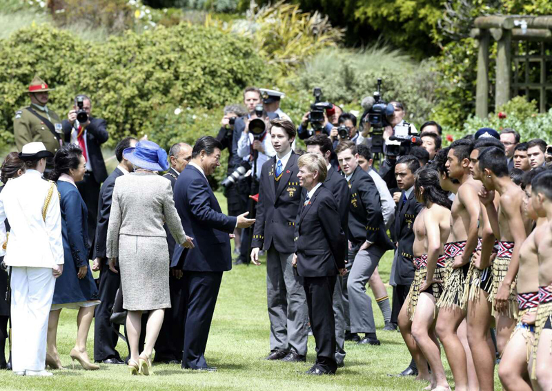 Traditional Maori welcome greets dignitaries