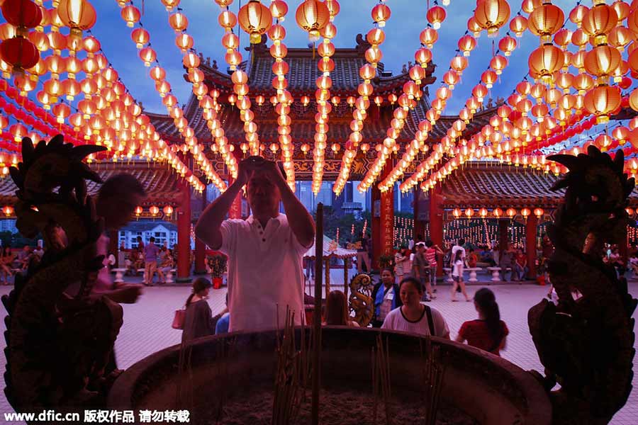 The world celebrates Spring Festival with China