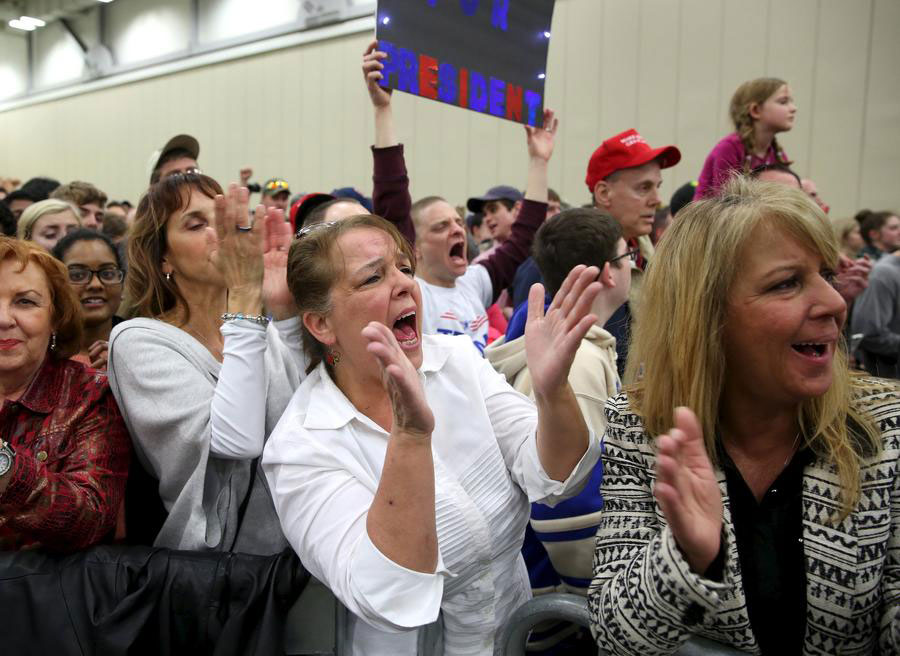 Americans vote on Super Tuesday