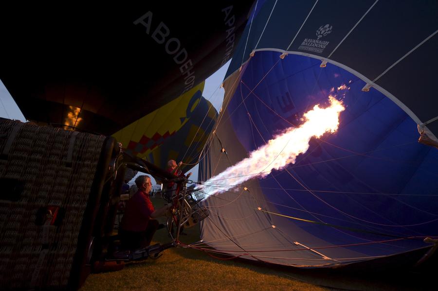 Canberra's Balloon Spectacular festival kicks off