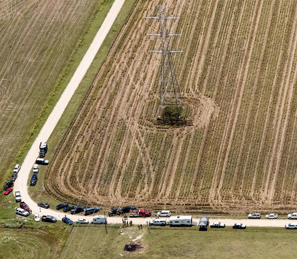 Federal team begins probe of deadly Texas balloon crash