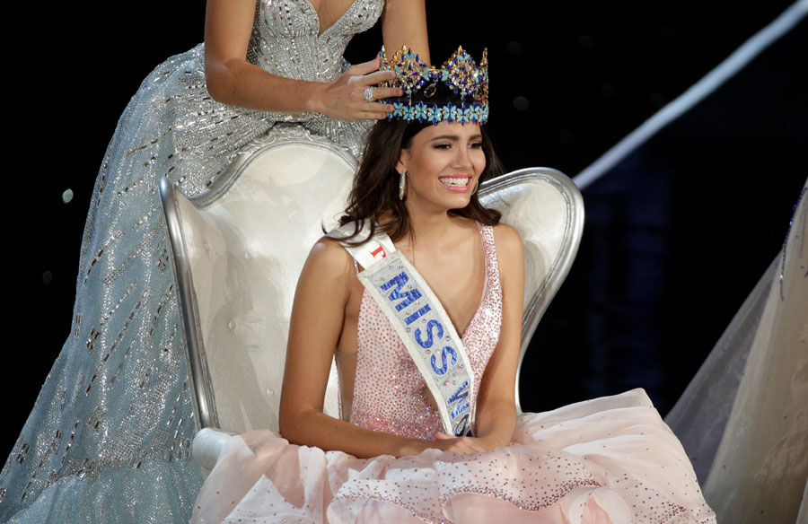 Miss Puerto Rica crowned Miss World 2016